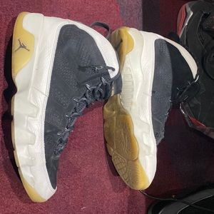 Retro 9 City Edition